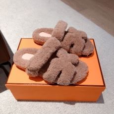 Hermes Slippers